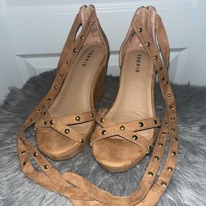 Torrid camel colored faux suede gold studded wedges, size 8.5ww